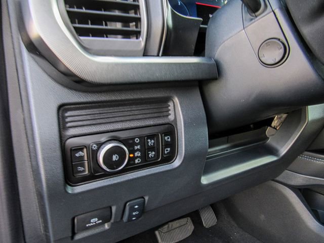 New 2025 Ford F250 Platinum image 12
