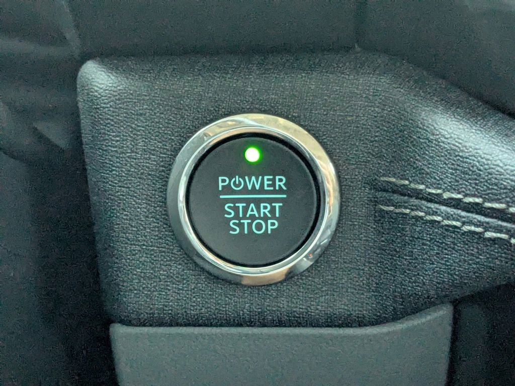 Certified 2024 Ford F150 Lightning Flash image 32