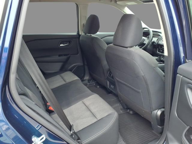 Used 2026 Nissan Rogue SV image 11