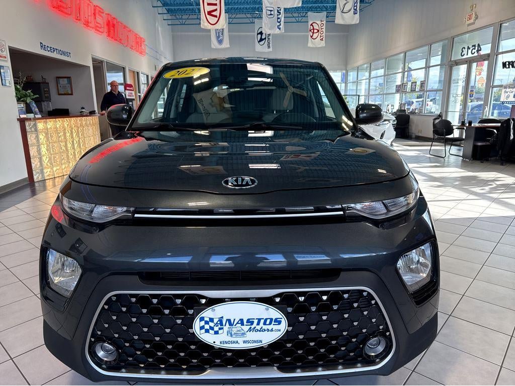 Used 2021 Kia Soul EX FWD image 2
