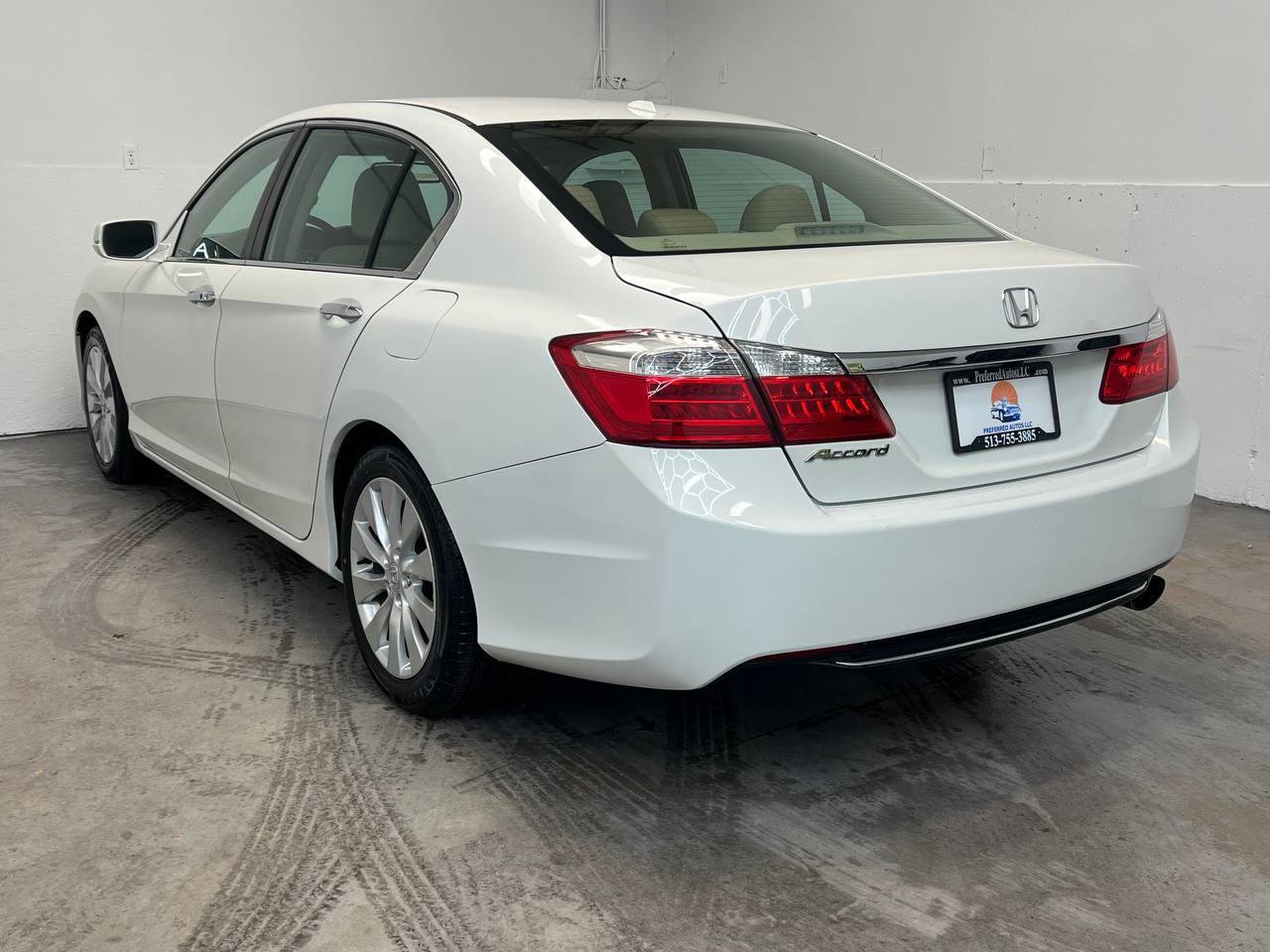 Used 2013 Honda Accord EX-L image 4