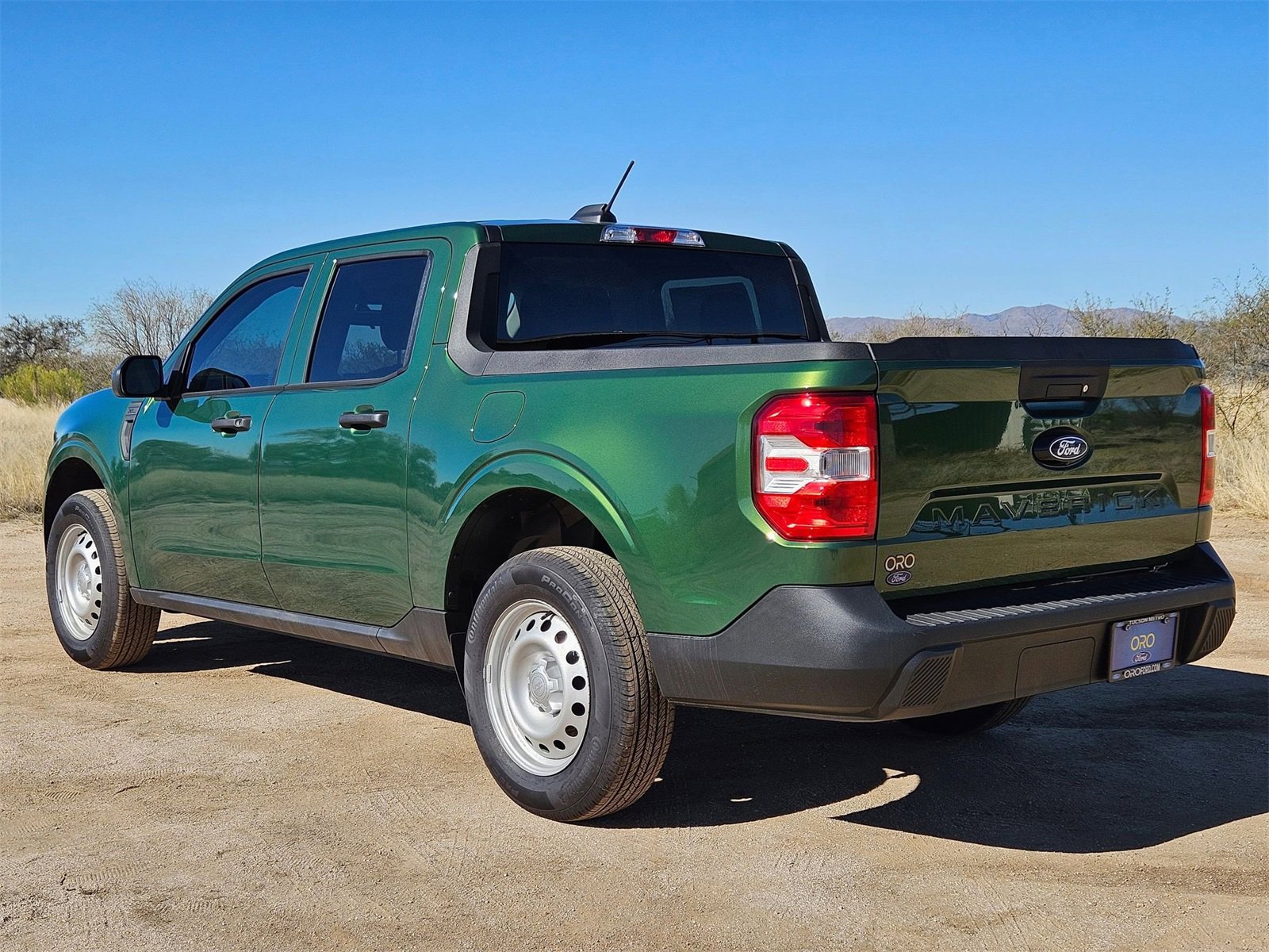 New 2025 Ford Maverick XL image 7