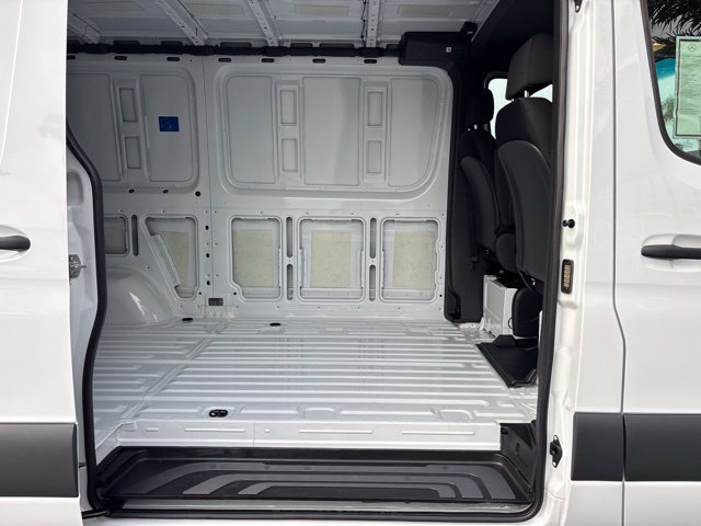 New 2026 Mercedes-Benz Sprinter 2500 image 25