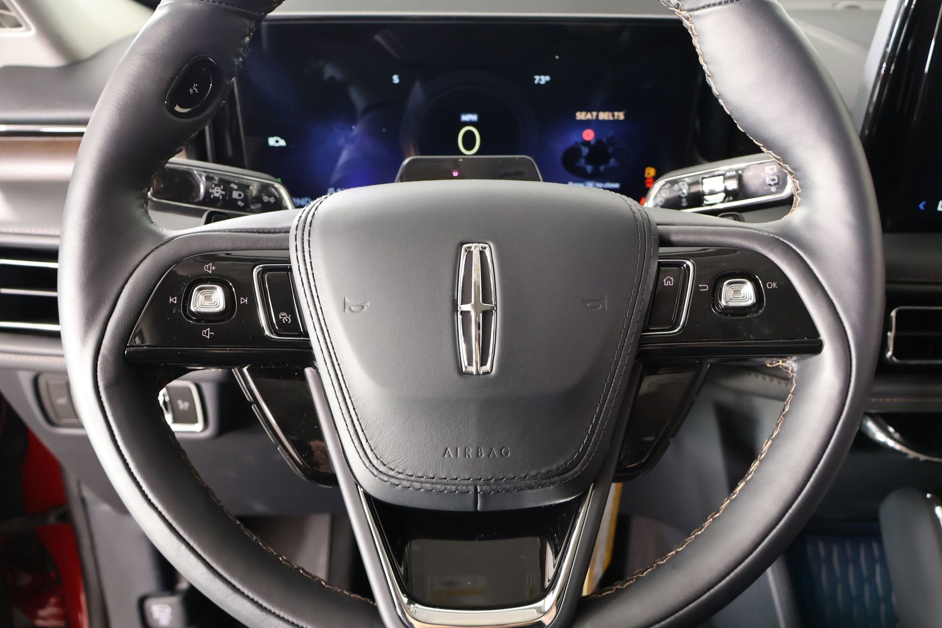 New 2026 Lincoln Aviator Reserve image 3