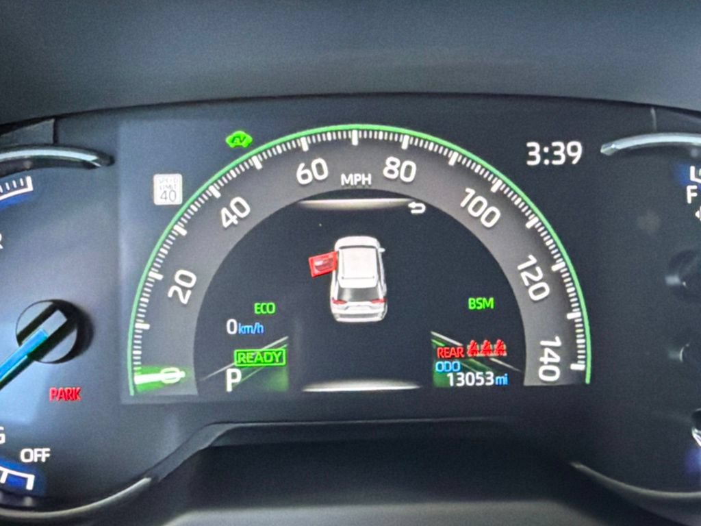 Certified 2025 Toyota RAV4 LE AWD/4WD image 25