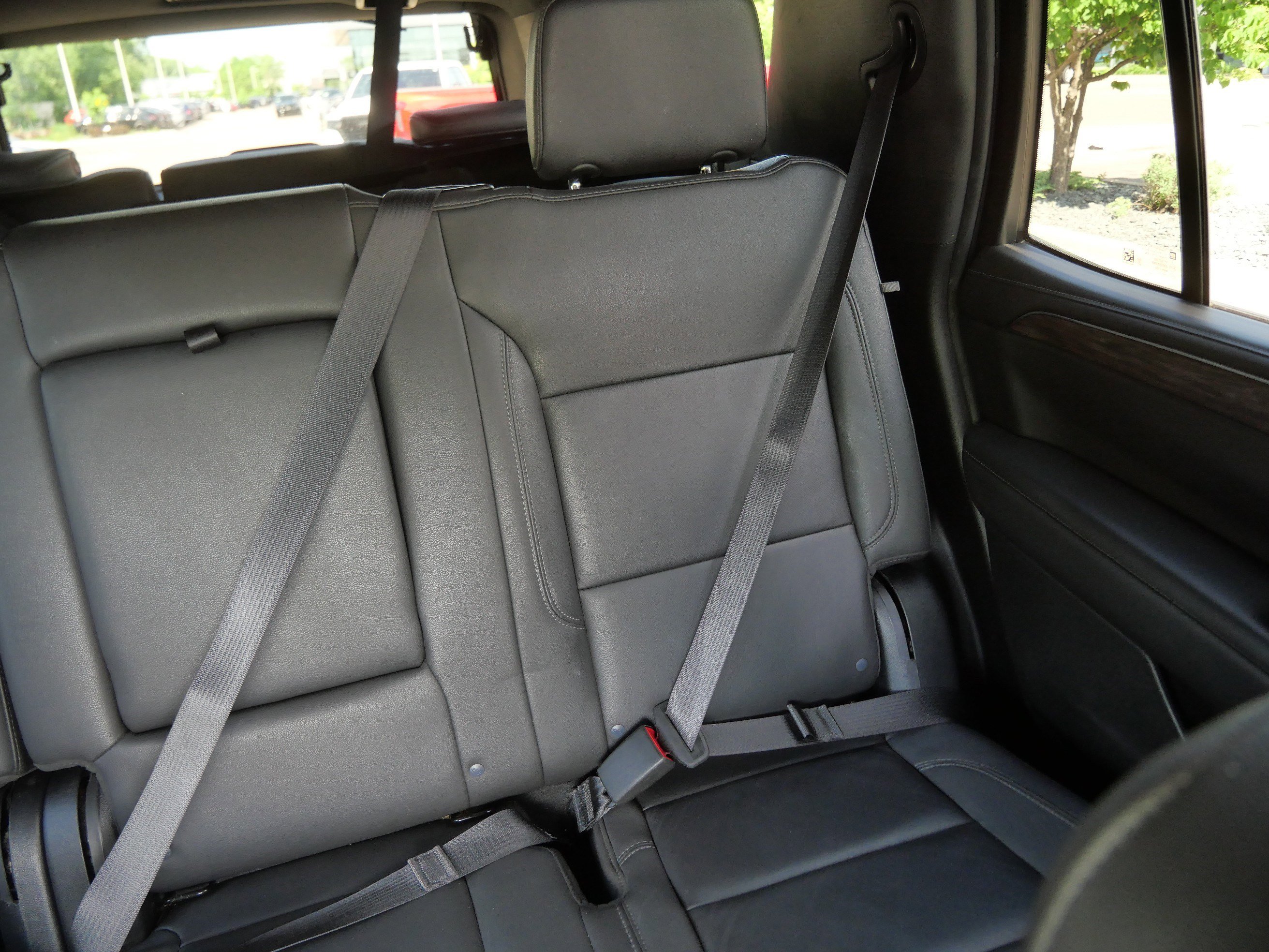 Used 2023 Chevrolet Tahoe LT AWD/4WD image 14
