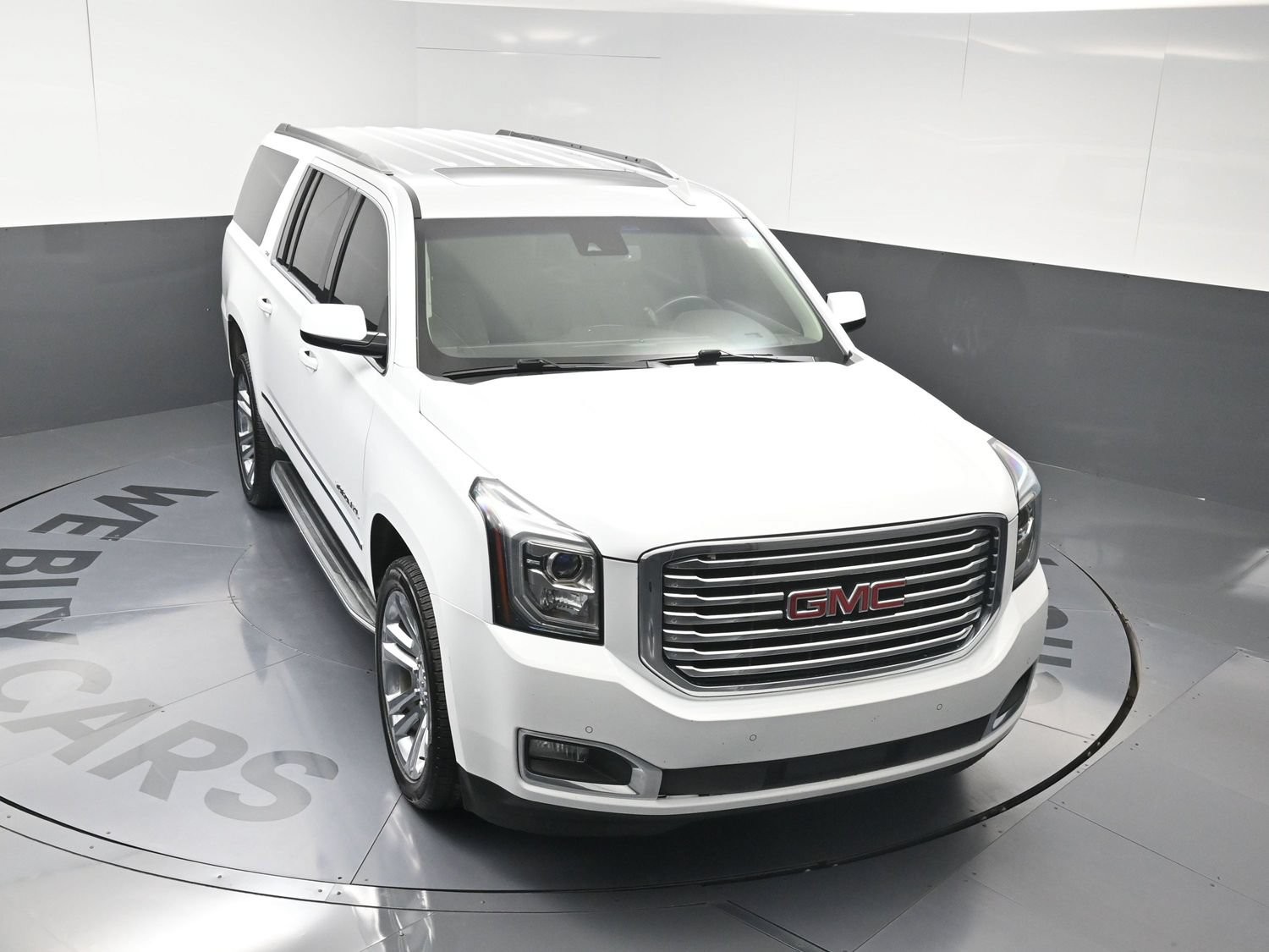 Used 2017 GMC Yukon XL SLT w/ Premium Edition AWD/4WD image 32
