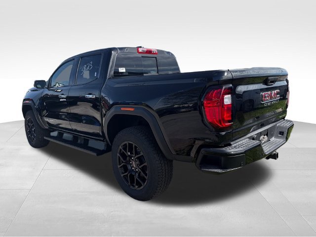 New 2026 GMC Canyon Denali w/ LPO, Denali Black Edition AWD/4WD image 3