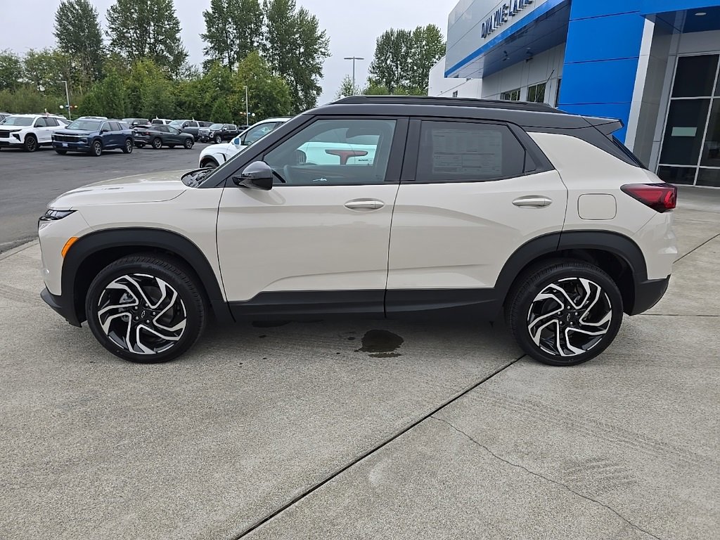 New 2026 Chevrolet TrailBlazer RS w/ Convenience Package image 2