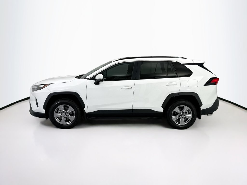 Used 2025 Toyota RAV4 XLE w/ Convenience Package AWD/4WD image 8