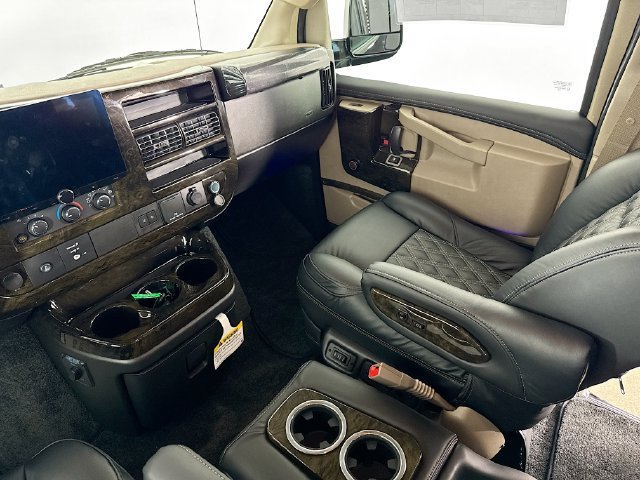 New 2026 Chevrolet Express 2500 Extended w/ Driver Convenience Package RWD image 24