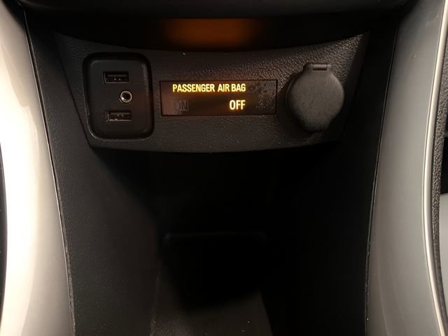 Used 2020 Chevrolet Trax LT w/ Driver Confidence Package AWD/4WD image 27