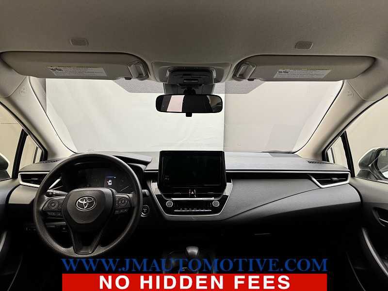 Used 2023 Toyota Corolla LE w/ LE Convenience Package FWD image 11