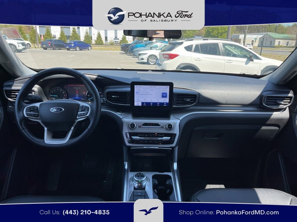 Certified 2022 Ford Explorer XLT w/ Equipment Group 202A image 8