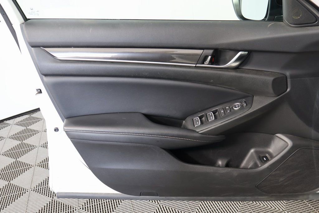 Used 2022 Honda Accord Sport image 12