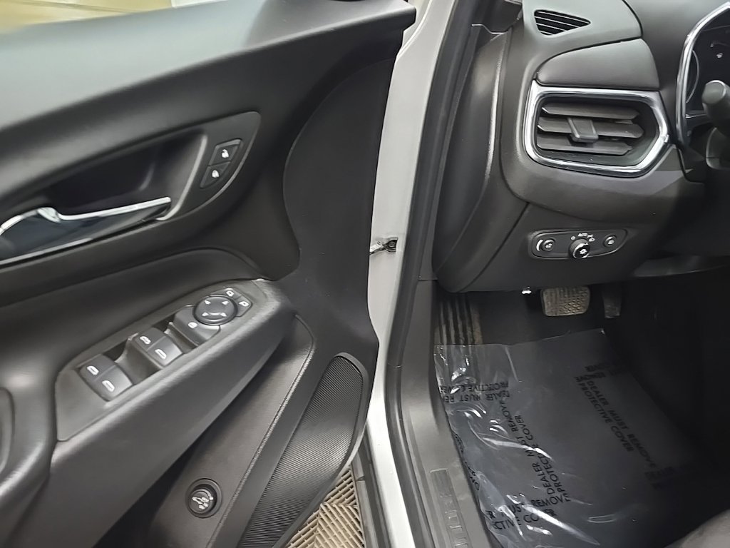 Used 2021 Chevrolet Equinox LT AWD/4WD image 27