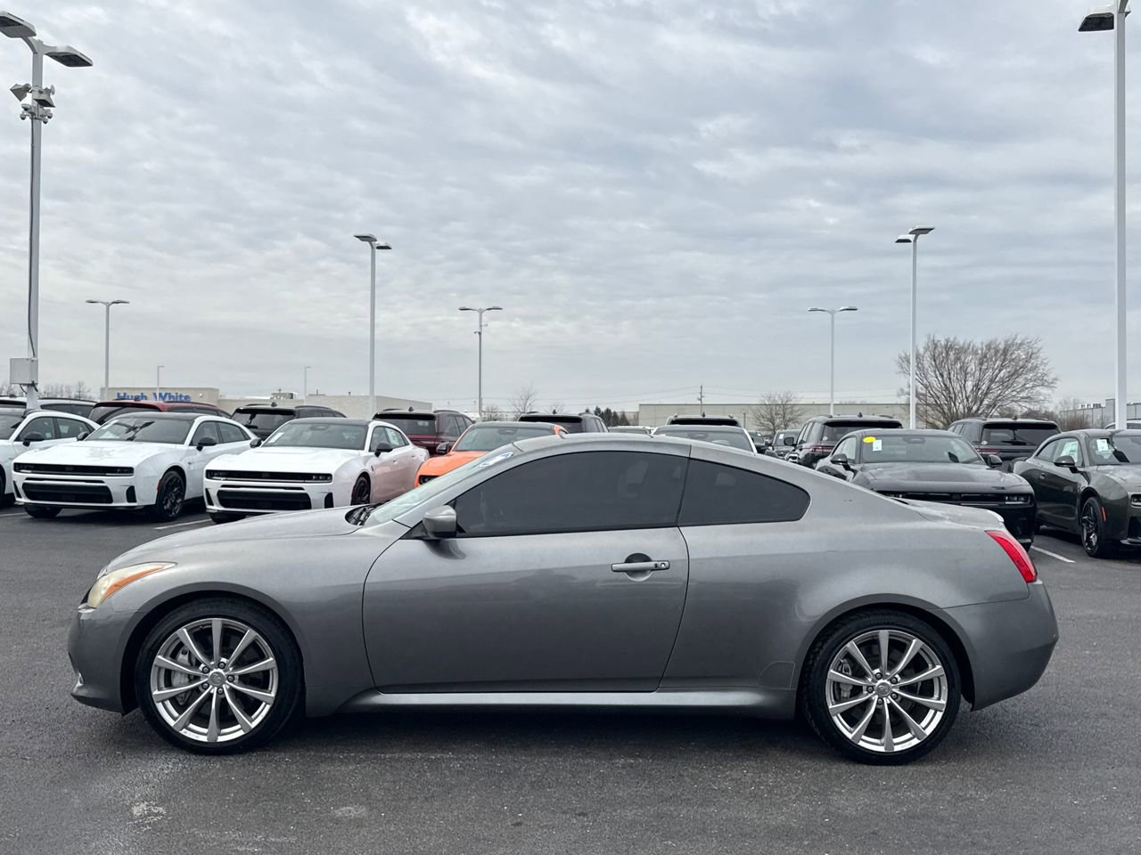 Used 2010 INFINITI G37 Sport w/ Navigation Pkg image 6