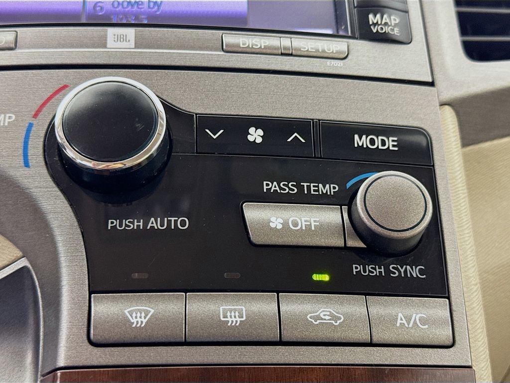 Used 2009 Toyota Venza image 18