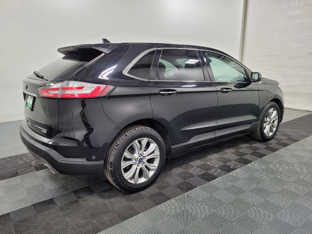 Used 2019 Ford Edge Titanium w/ Equipment Group 301A image 10