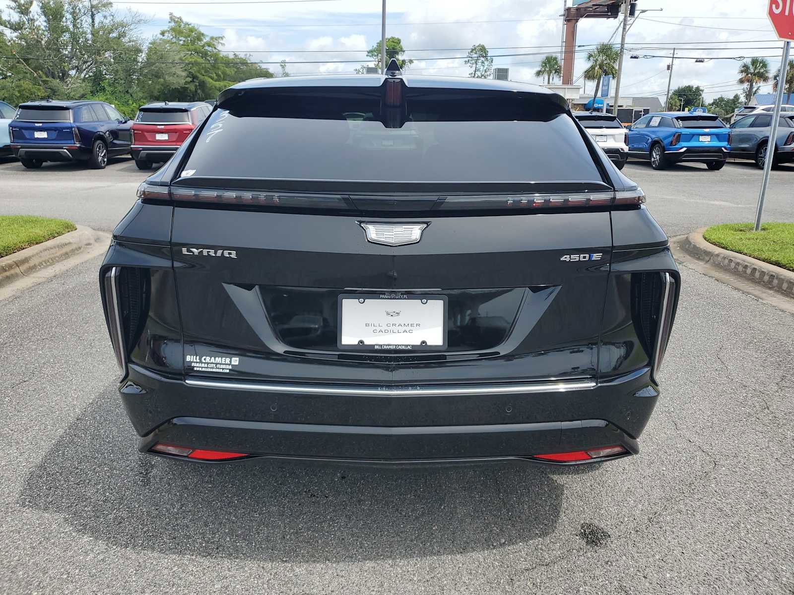 New 2025 Cadillac Lyriq Luxury image 4