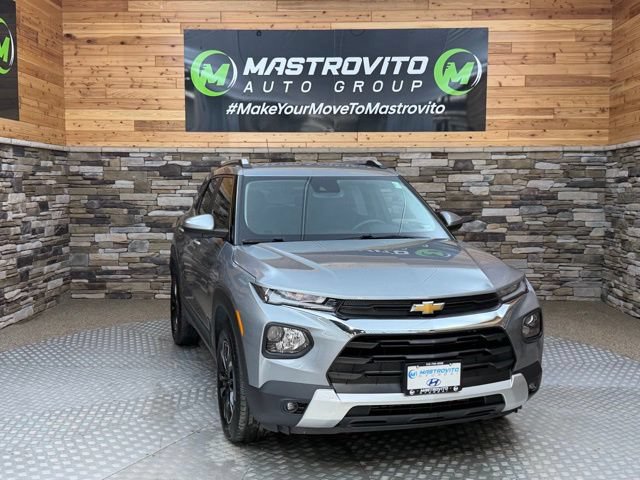 Used 2023 Chevrolet TrailBlazer LT w/ Convenience Package AWD/4WD image 4