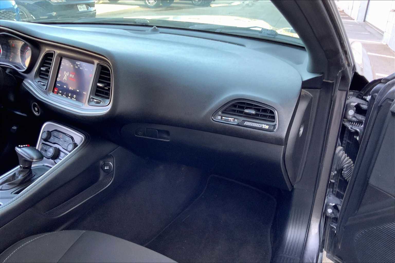 Used 2022 Dodge Challenger R/T Scat Pack RWD image 19