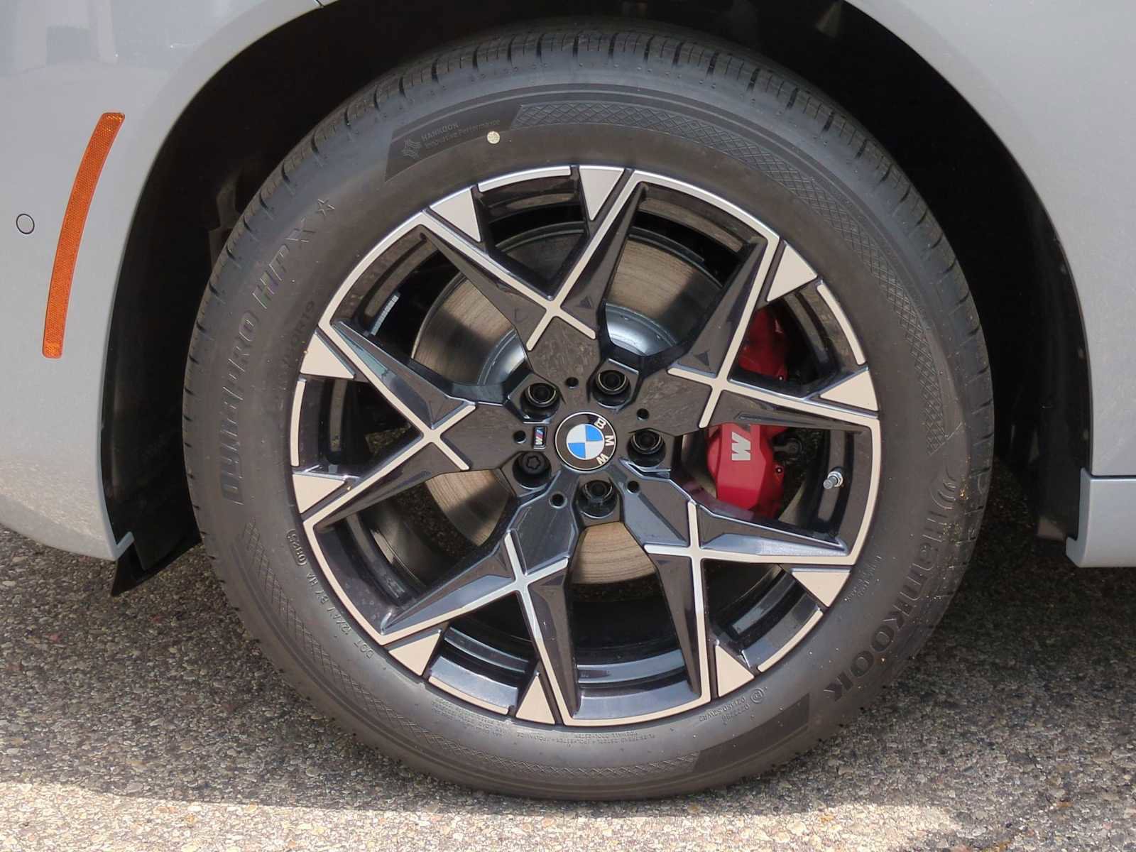 Used 2025 BMW X3 xDrive30i w/ Premium Package image 14