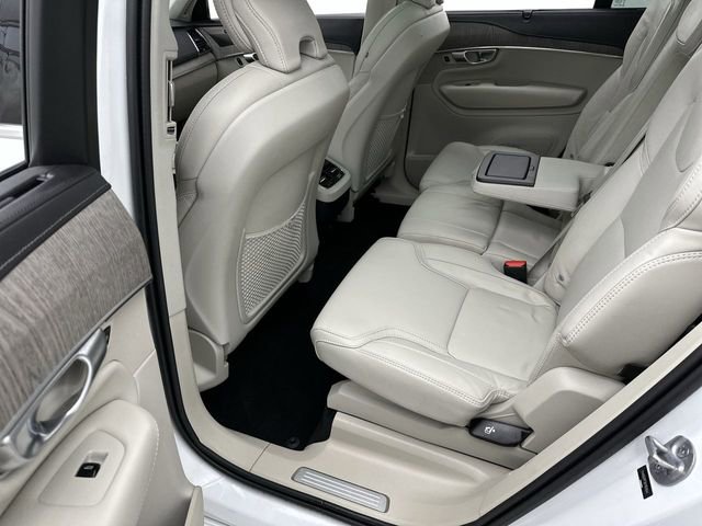 Certified 2024 Volvo XC90 B6 Ultimate image 23