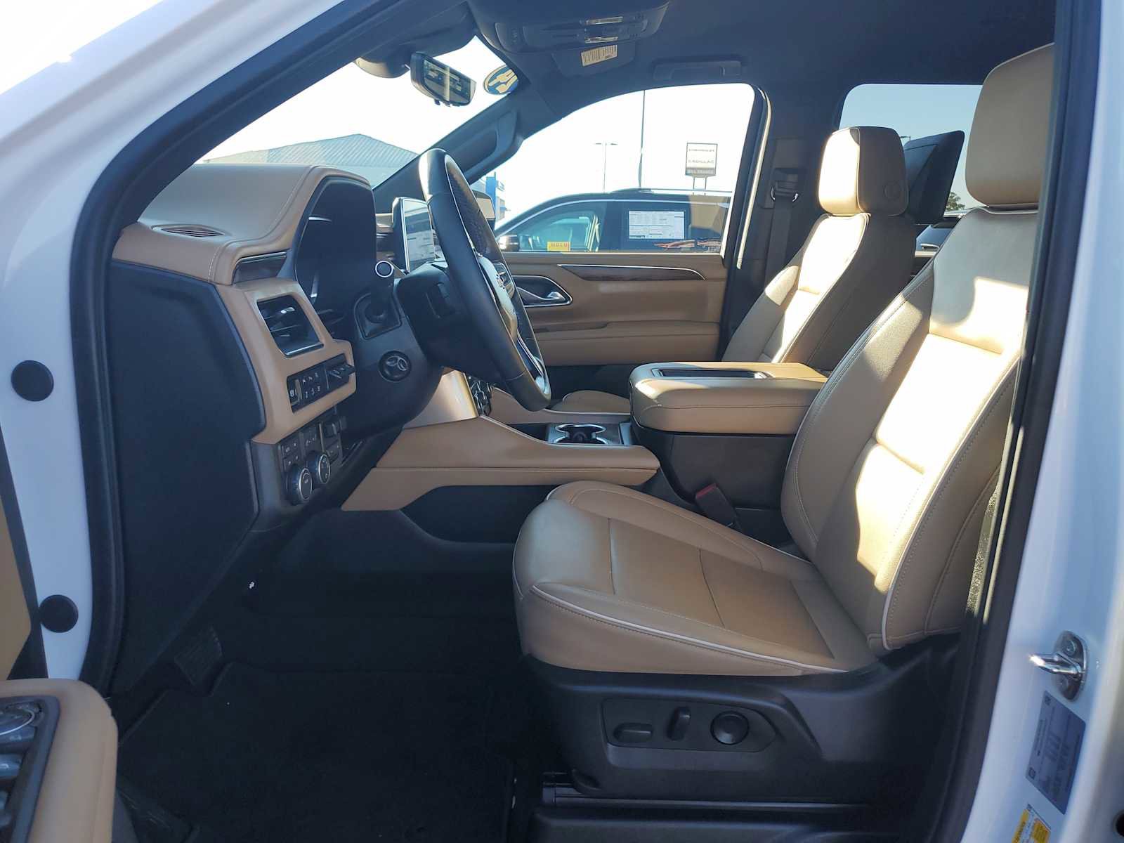 Certified 2024 Chevrolet Suburban Premier image 15