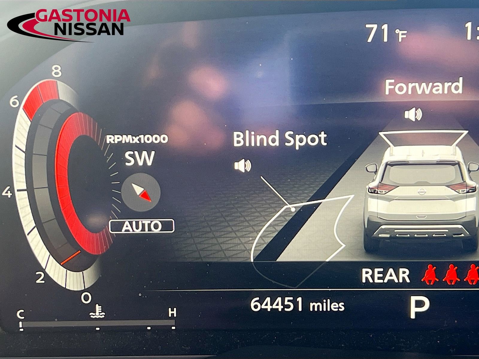 Used 2021 Nissan Rogue Platinum image 15