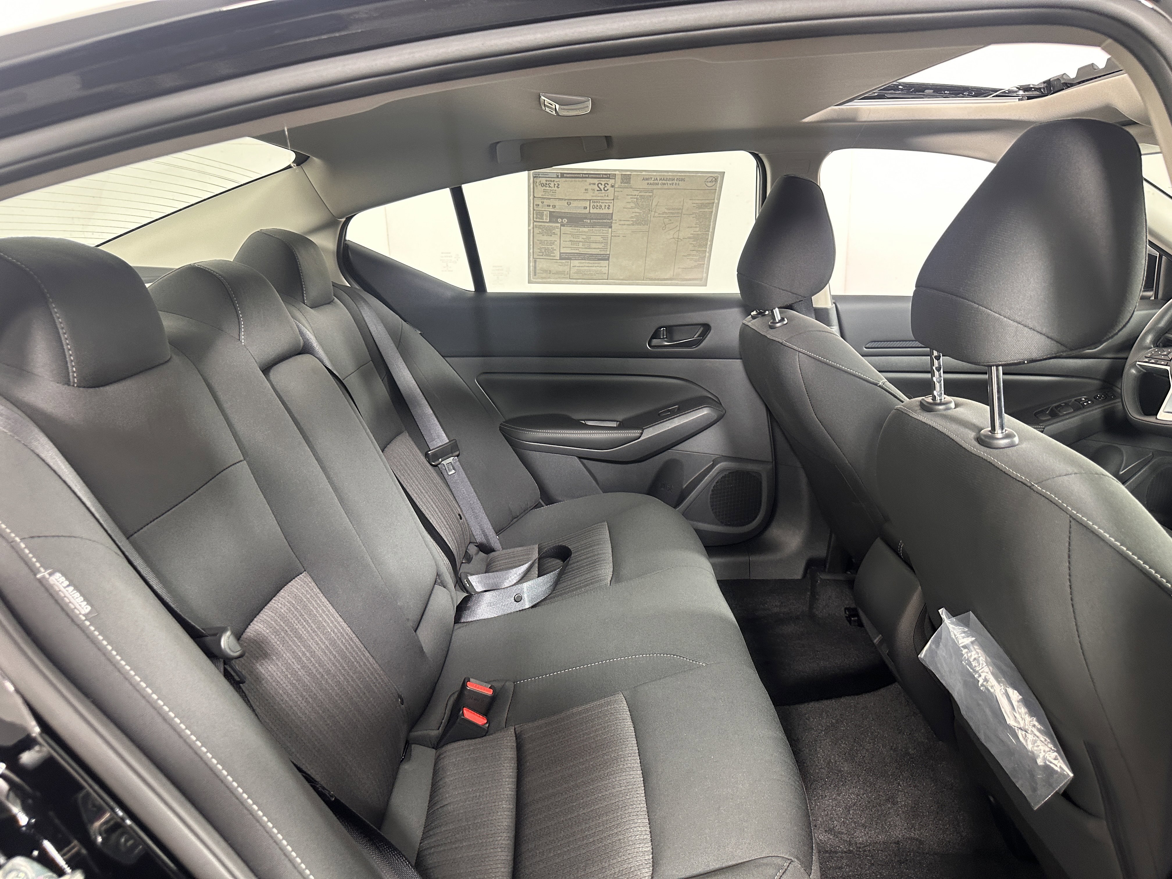 New 2025 Nissan Altima 2.5 SV w/ SV Special Edition Package image 43