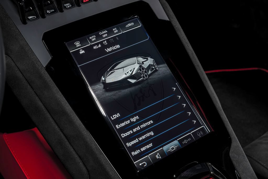 Used 2024 Lamborghini Huracan Tecnica RWD image 27