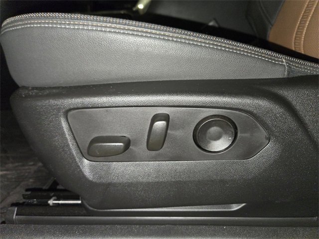 Used 2025 Chevrolet Silverado 1500 High Country w/ High Country Premium Package image 12