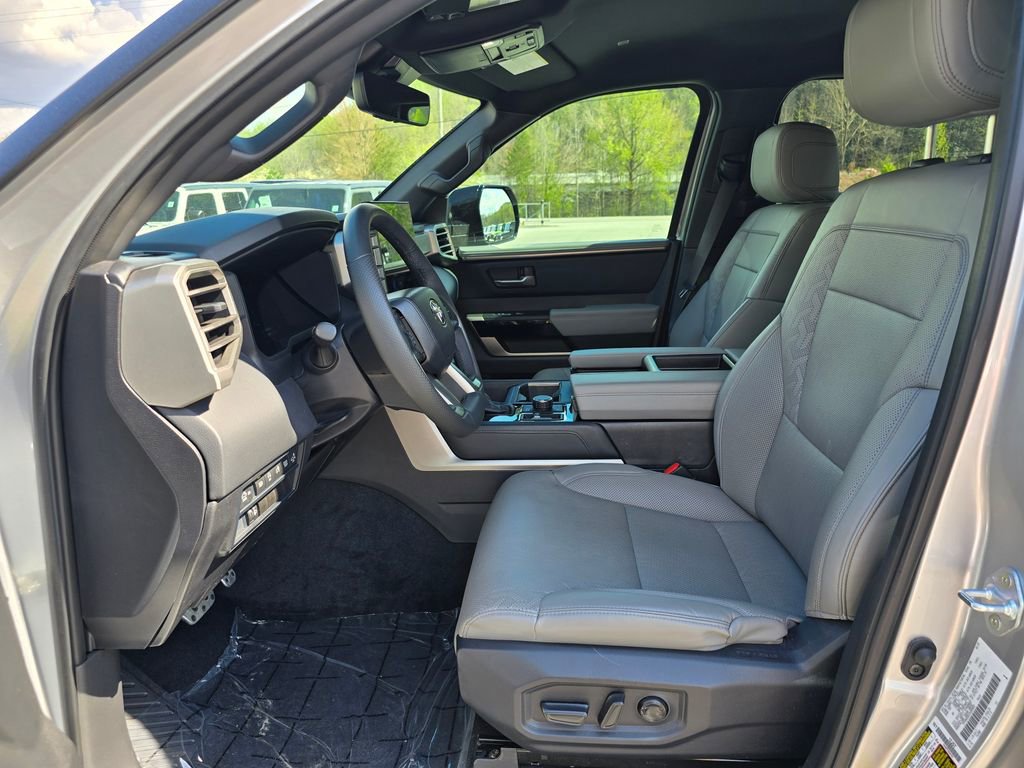 Used 2025 Toyota Tundra Limited w/ TRD Off-Road Package image 4