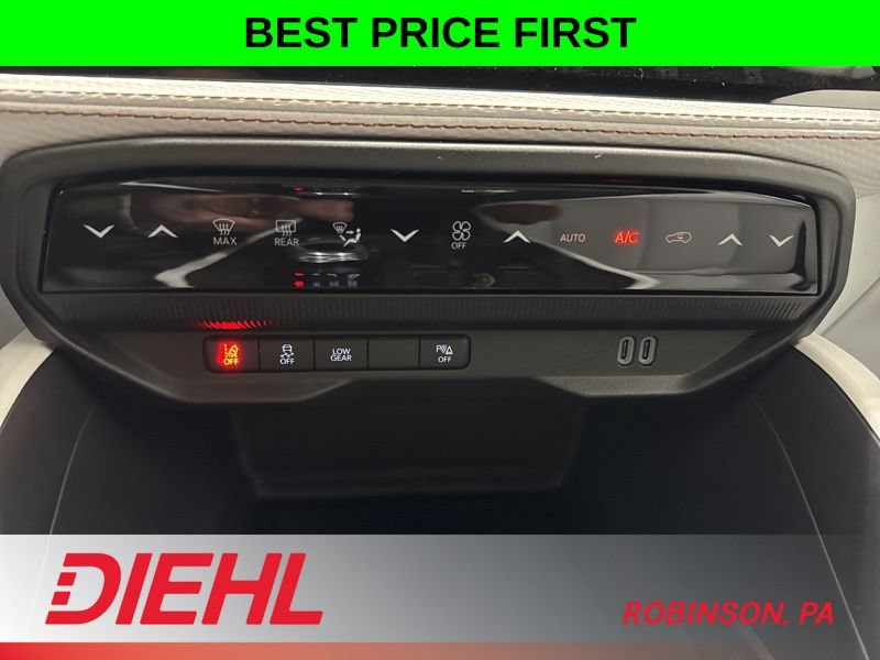 New 2026 Jeep Cherokee Limited AWD/4WD image 32
