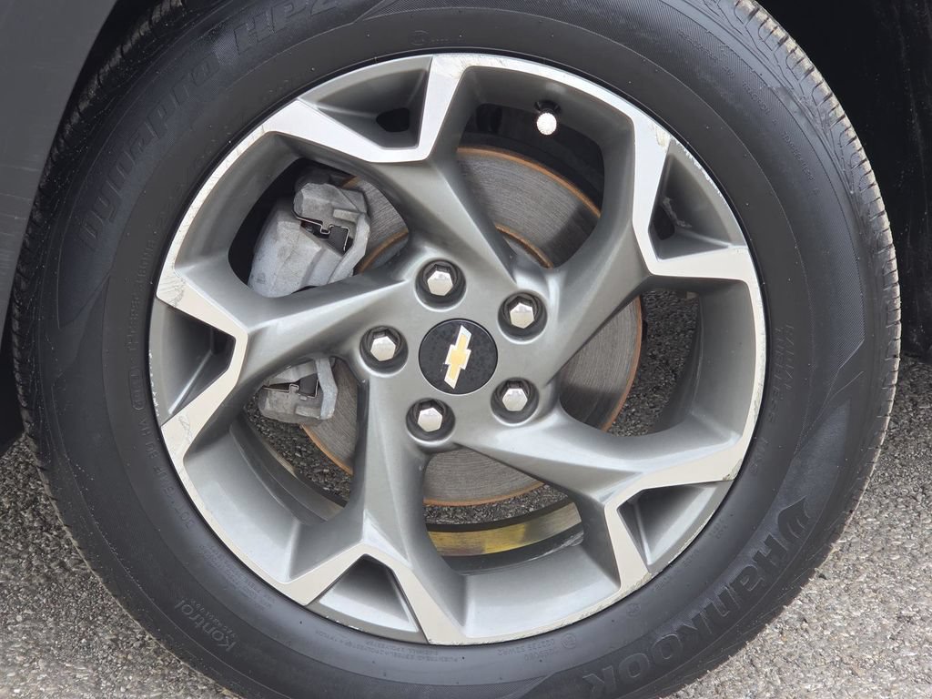 Used 2025 Chevrolet Trax LT w/ Driver Confidence Package FWD image 8