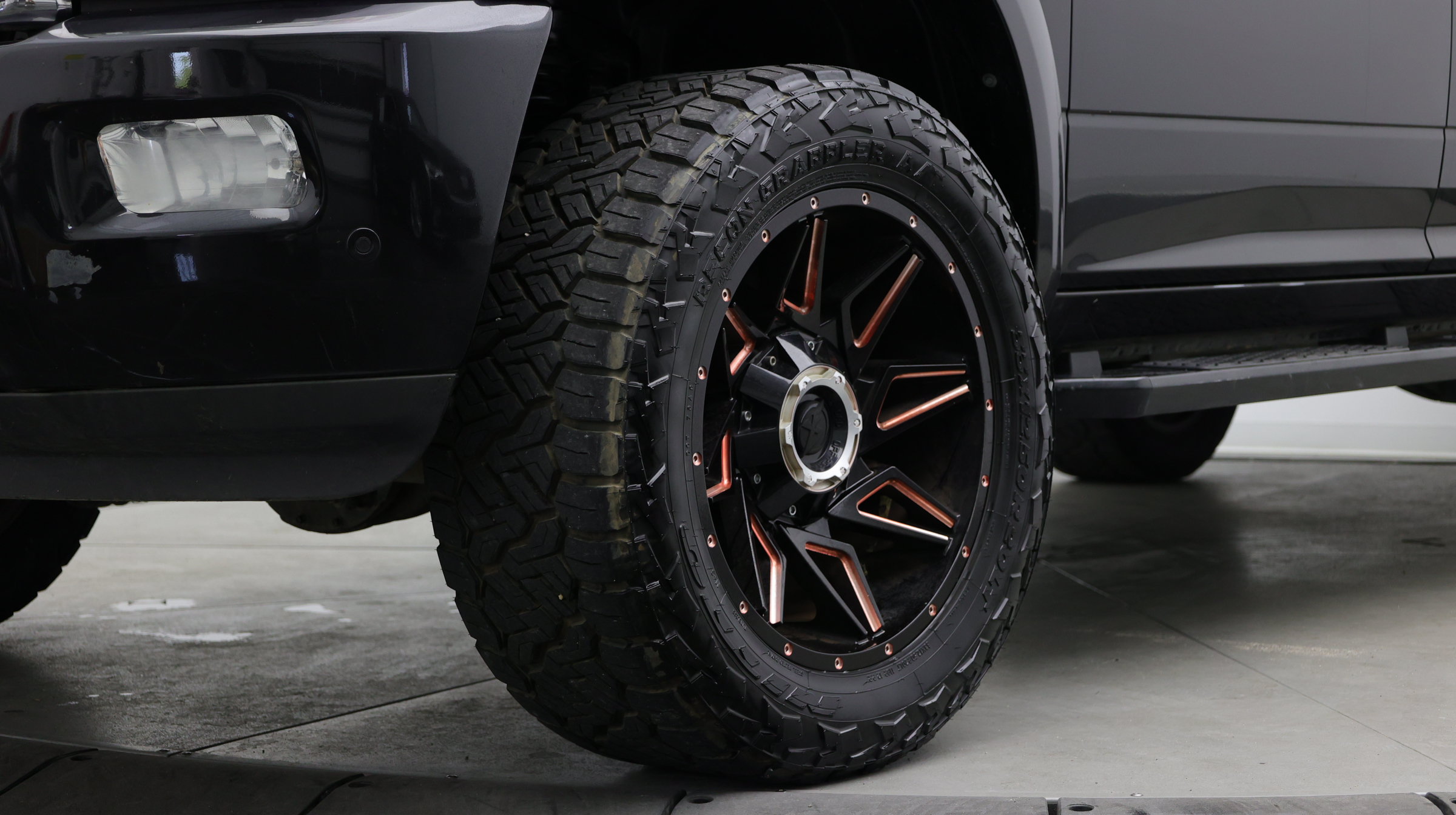 Used 2018 RAM 2500 Longhorn AWD/4WD image 11