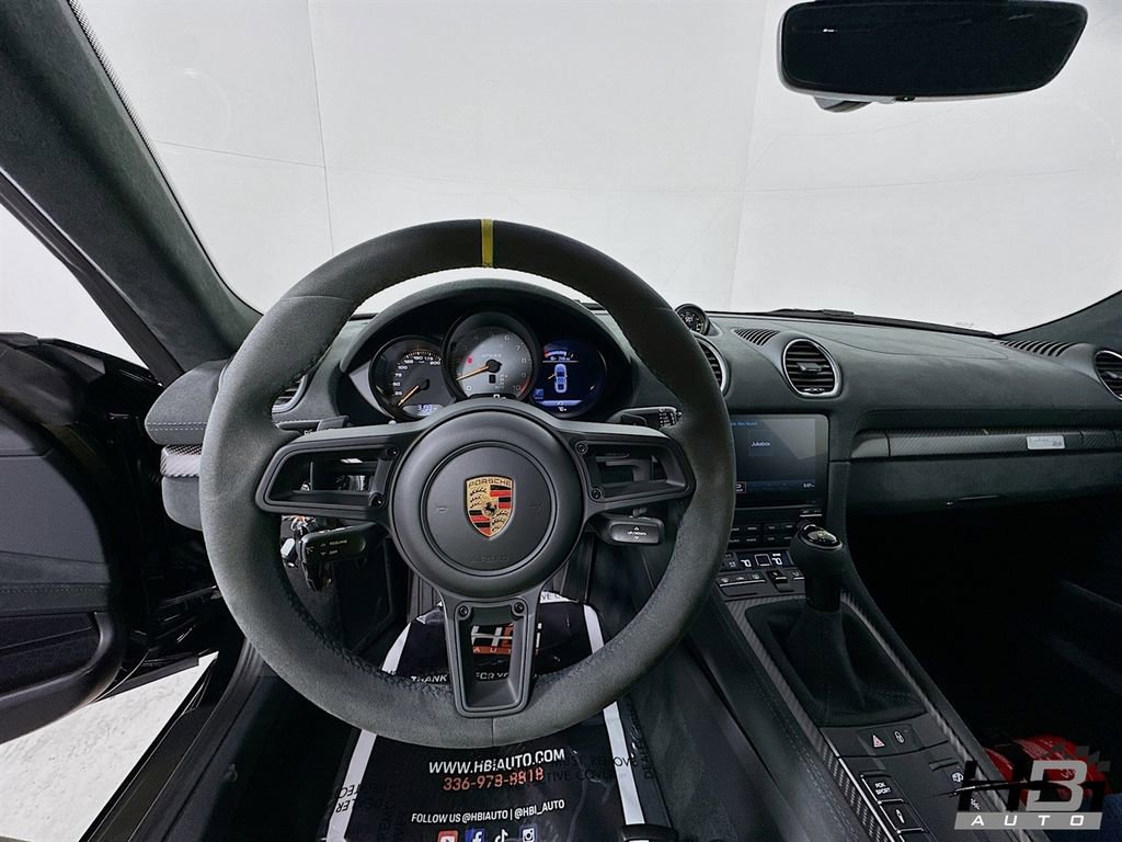 Used 2023 Porsche 718 Cayman GT4 RS RWD image 17