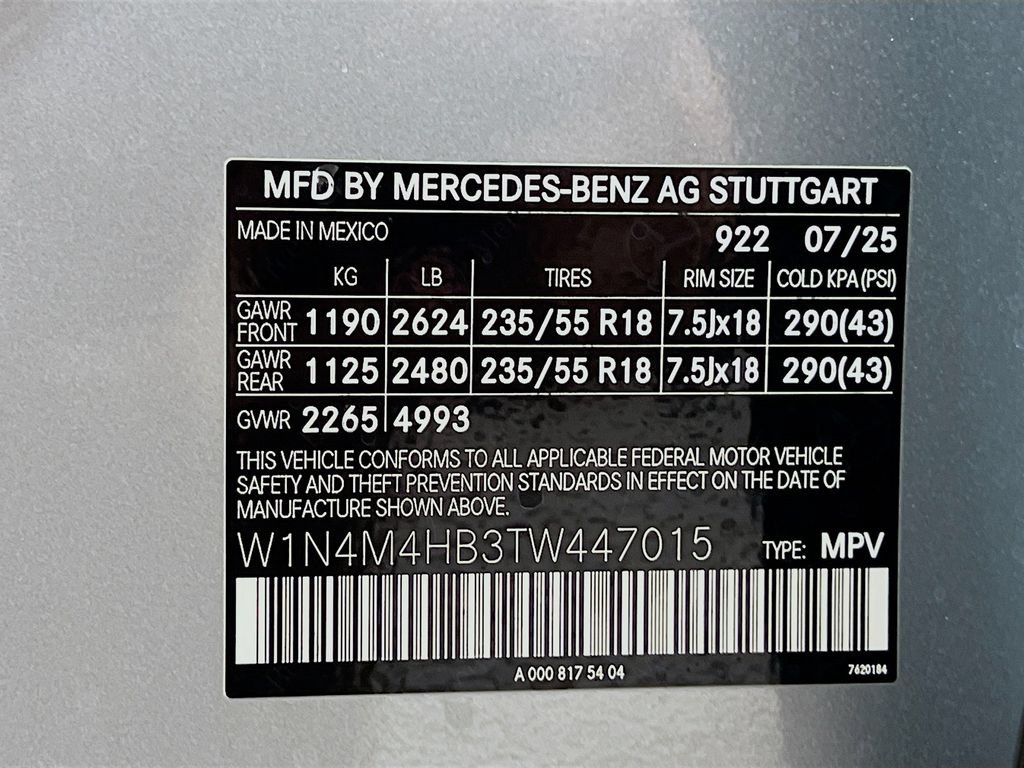 New 2026 Mercedes-Benz GLB 250 4MATIC image 35