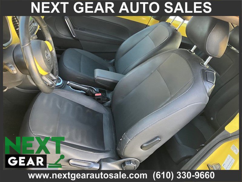 Used 2013 Volkswagen Beetle 2.5 image 6