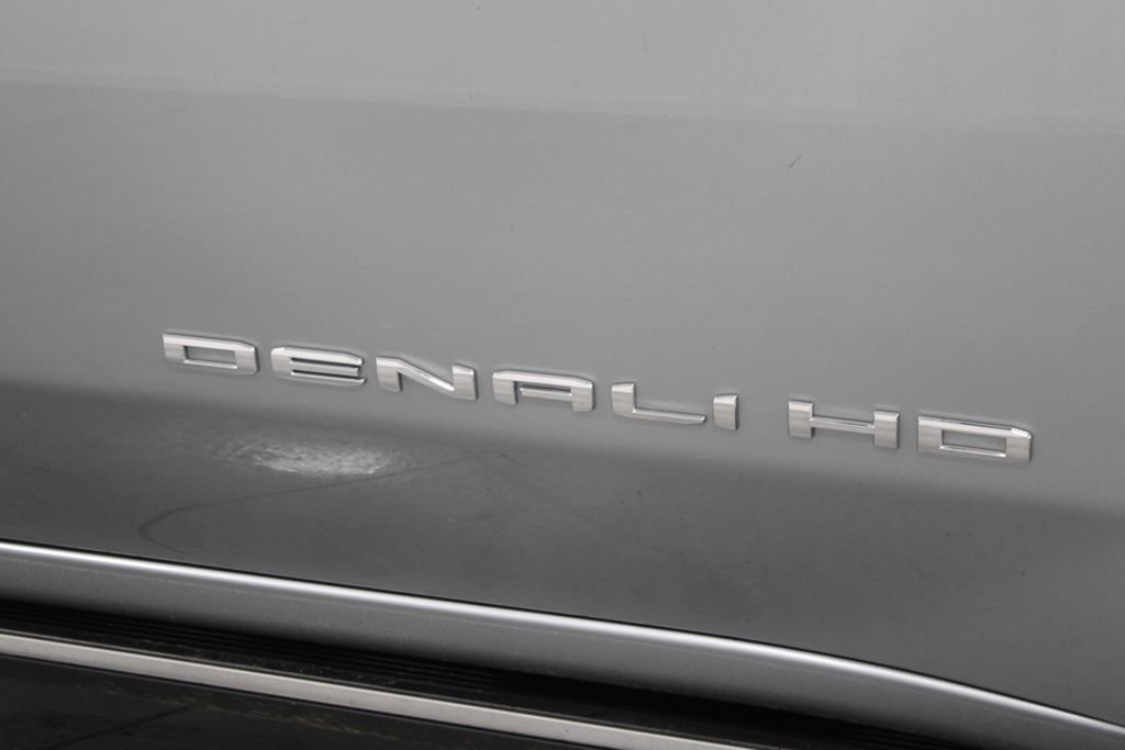 Used 2025 GMC Sierra 2500 Denali w/ Denali Reserve Package image 12