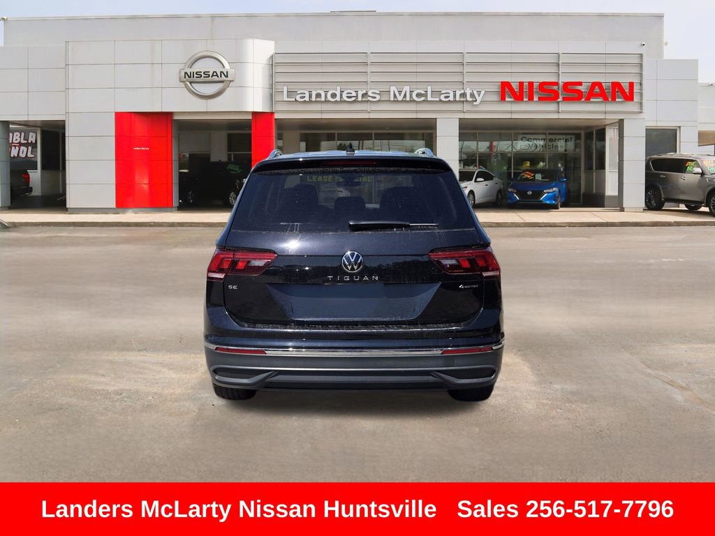 Used 2024 Volkswagen Tiguan SE AWD/4WD image 5