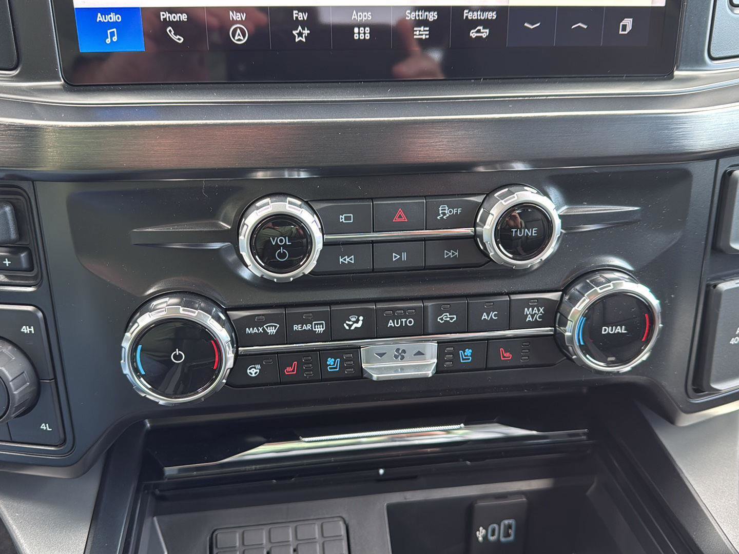 New 2026 Ford F250 XL image 30