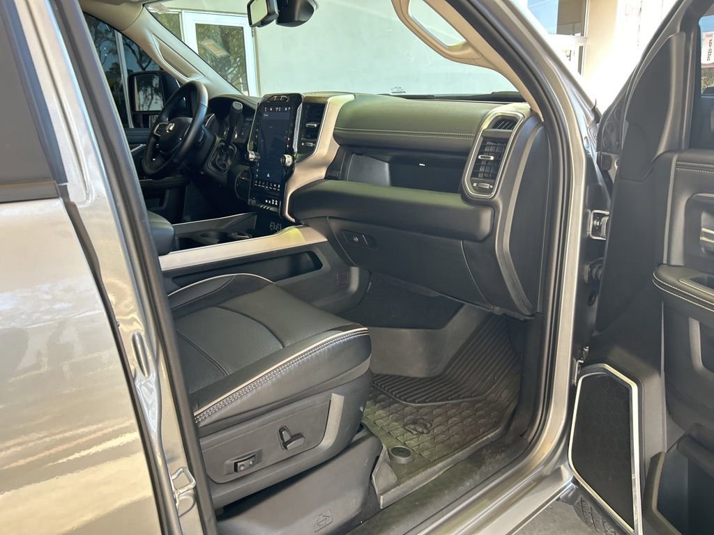 Used 2024 RAM 3500 Laramie w/ Bed Utility Group image 28