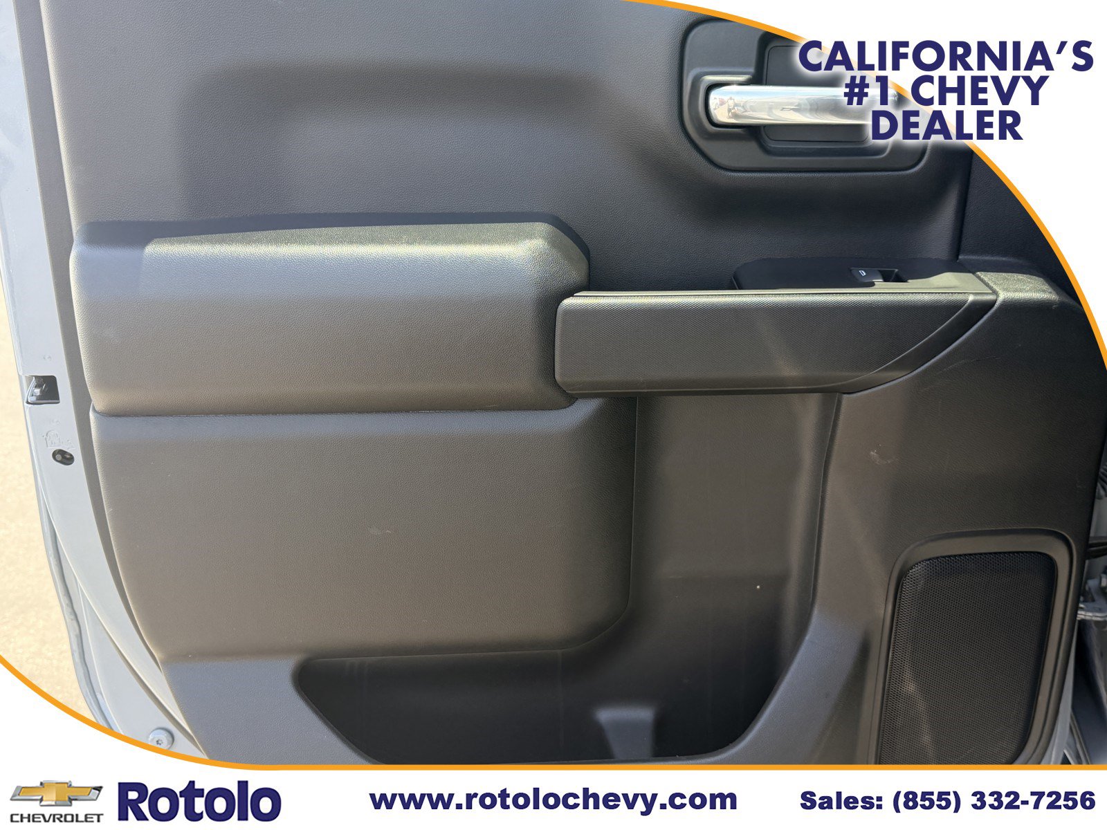 Used 2025 Chevrolet Silverado 1500 Custom w/ Turbomax Blackout Package AWD/4WD image 15