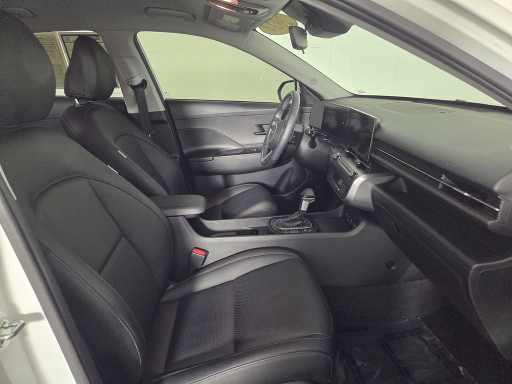 Used 2024 Hyundai Kona SEL FWD image 31