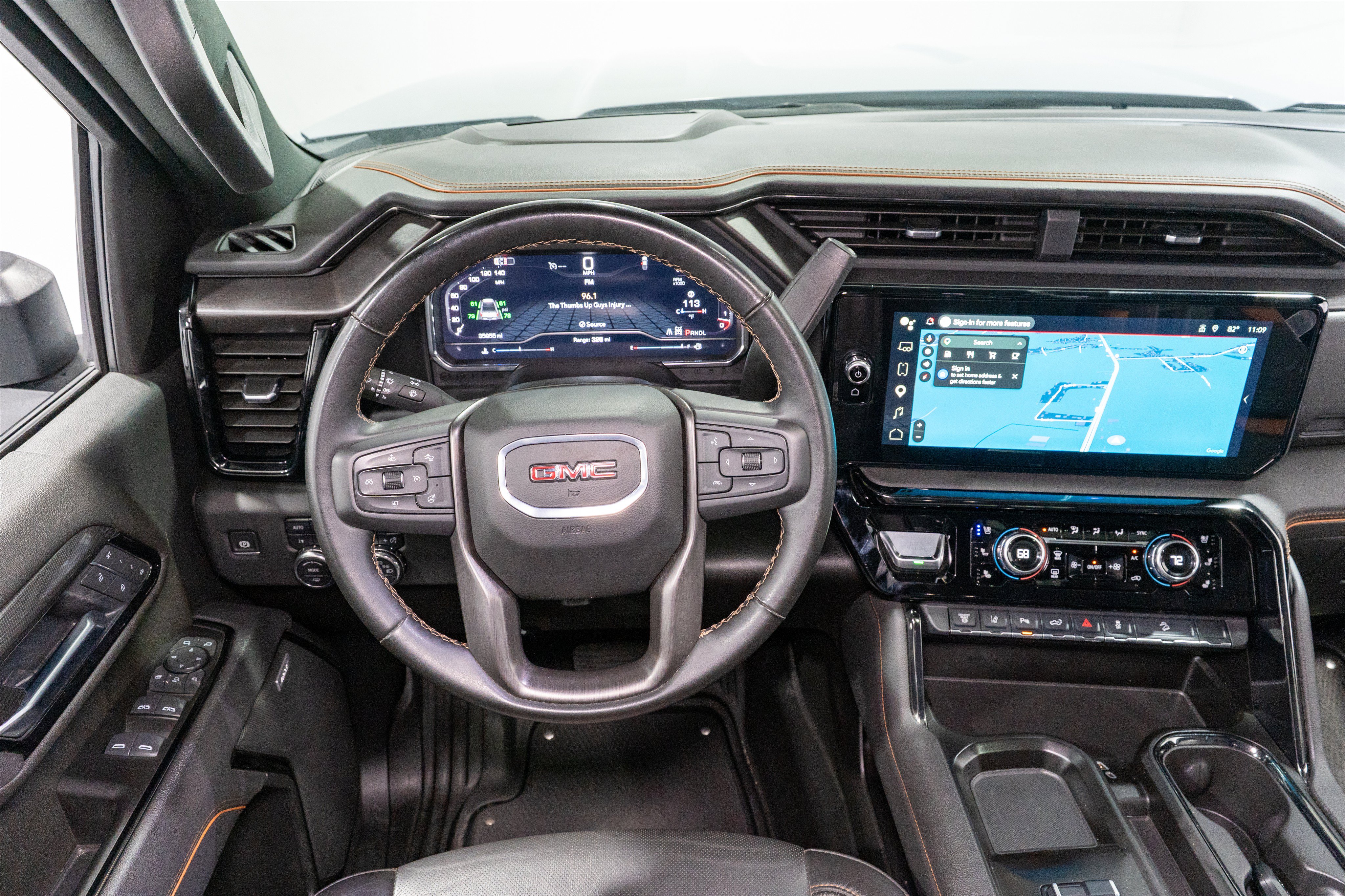 Used 2025 GMC Sierra 2500 AT4 w/ AT4 Premium Plus Package AWD/4WD image 14