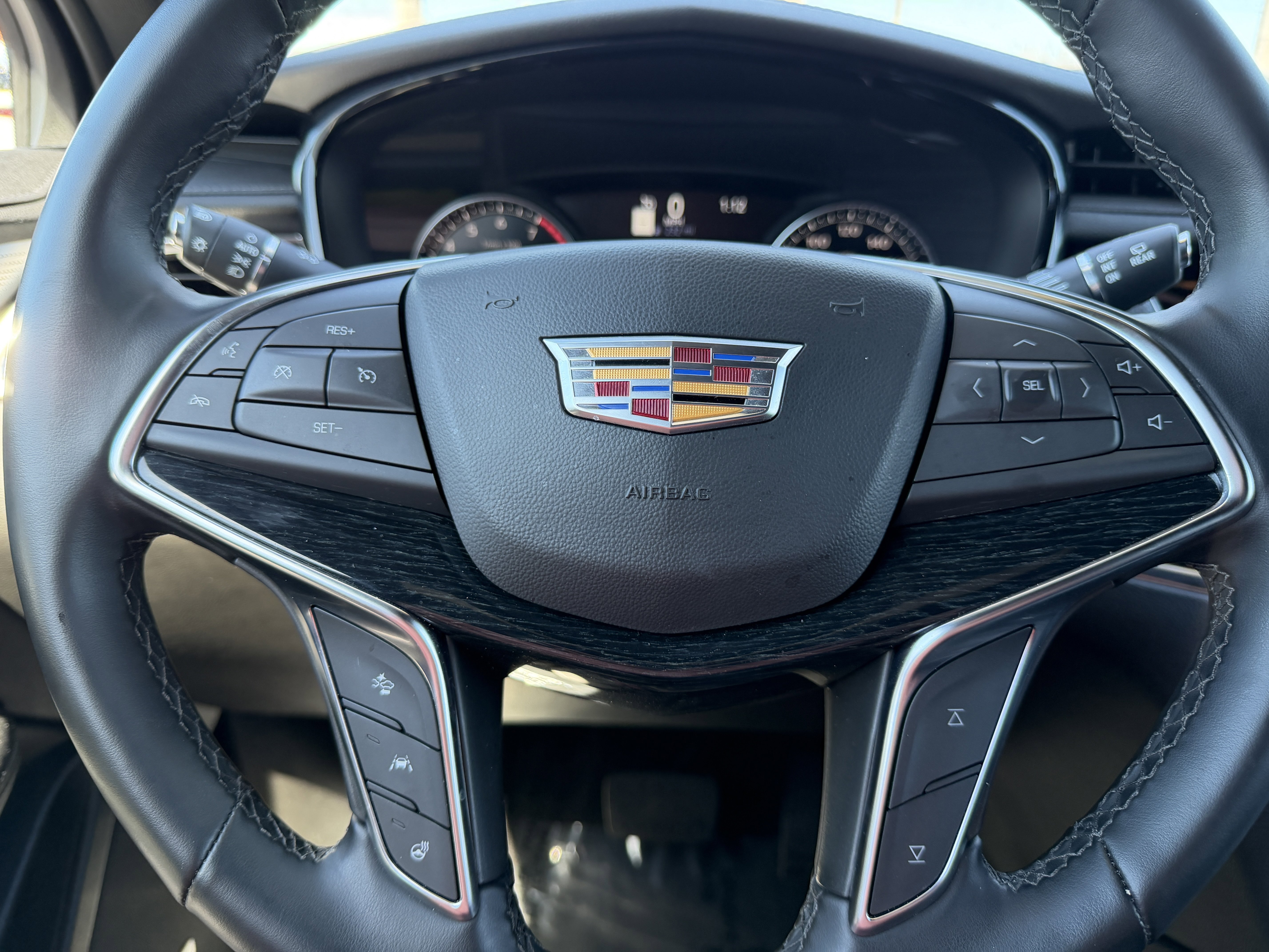Certified 2025 Cadillac XT5 Premium Luxury AWD/4WD image 30