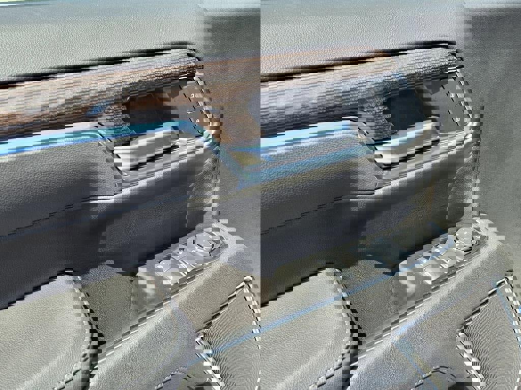 New 2025 Chevrolet Silverado 1500 LT image 11