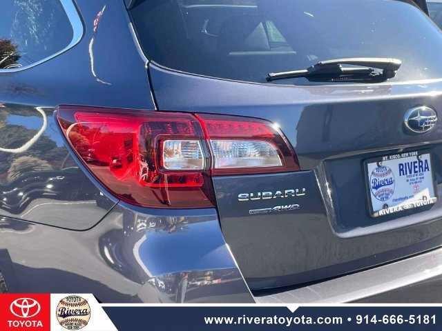 Used 2015 Subaru Outback 2.5i Limited AWD/4WD image 11